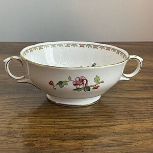 Crown‎ Staffordshire England Pagoda Double Handled Cream Soup Bowl